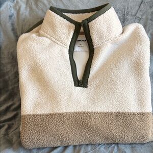 Sonoma Men's Zip Up Sweater in Cream and Tan